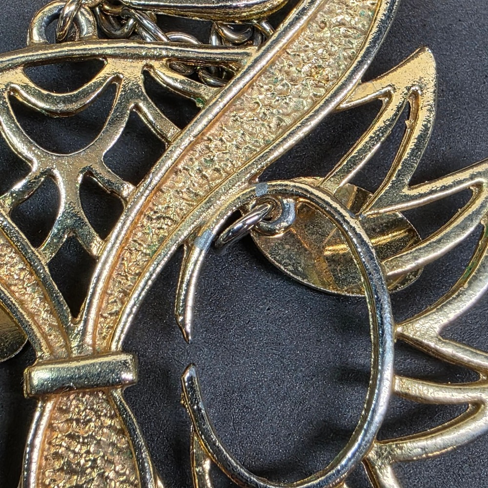 Owl Pendant 24" Necklace Gold Tone Articulated Vintage Filigree Boho 70s - Picture 8 of 9